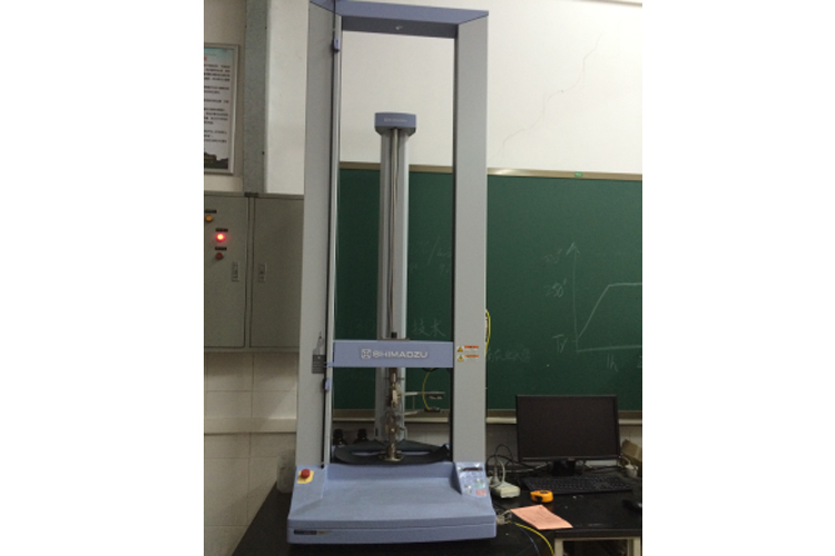 Mechanical universal testing machine